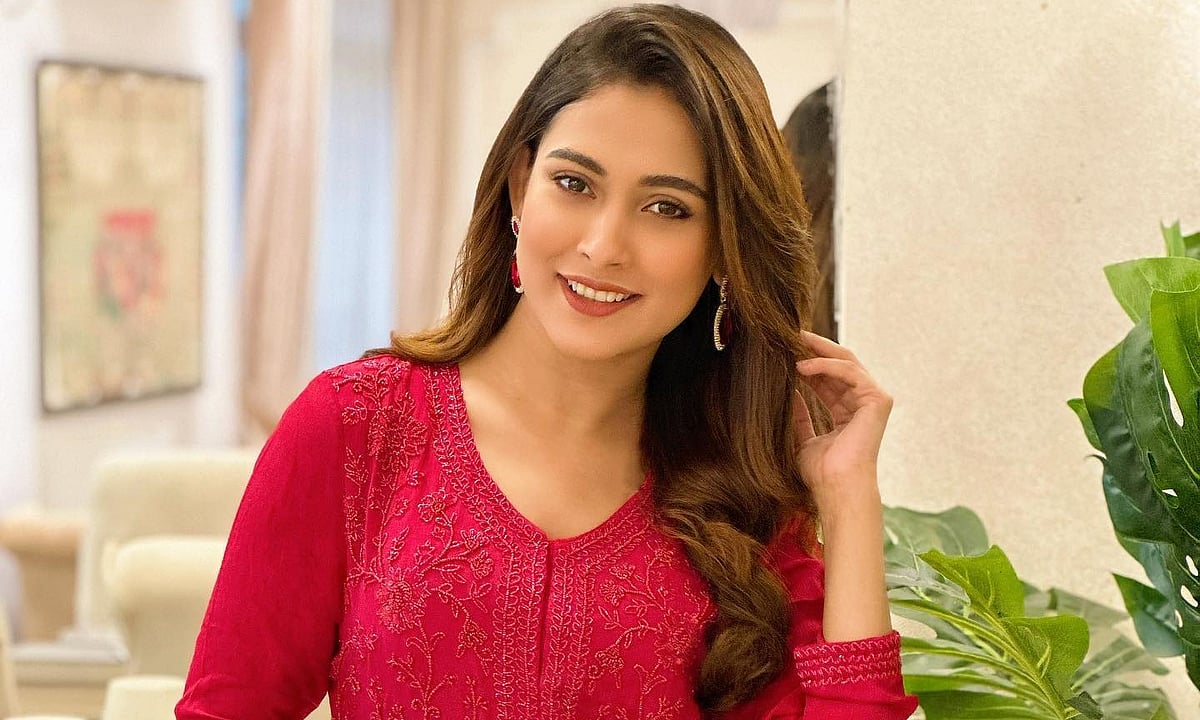 ঈদের তিন দিনে তারকাদের যত সাজ