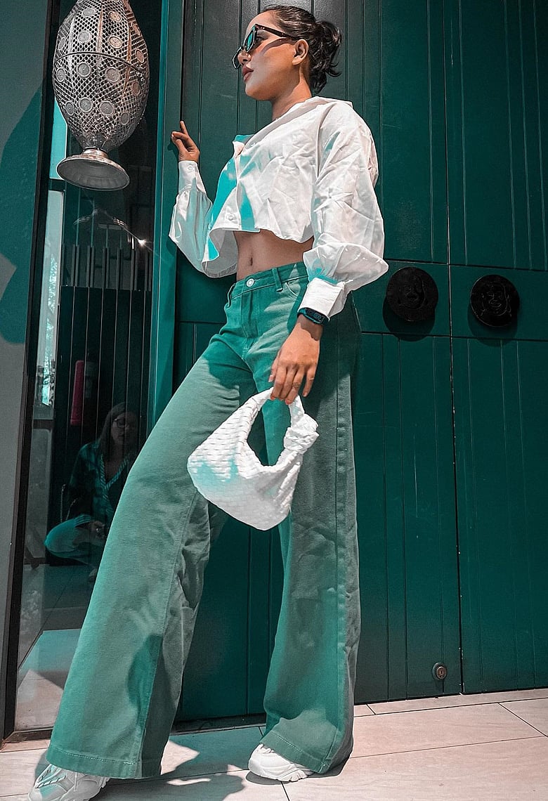 ফ্লেয়ার প্যান্ট স্টাইলিং করতে ৭ টিপস