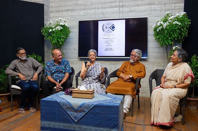 অনুষ্ঠানে অতিথিরা