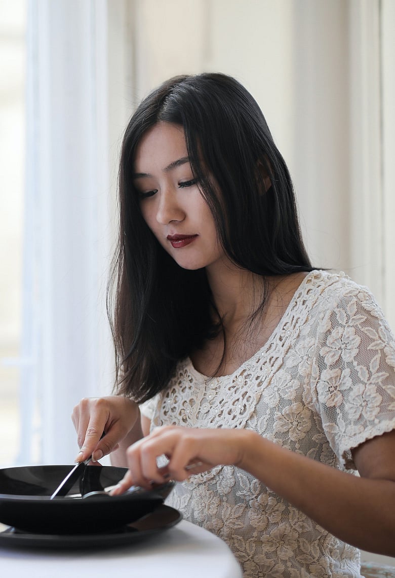 সুন্দর ও নিখুঁত ত্বকের জন্য কোরিয়ান খাবার ও তার দেশি বিকল্প