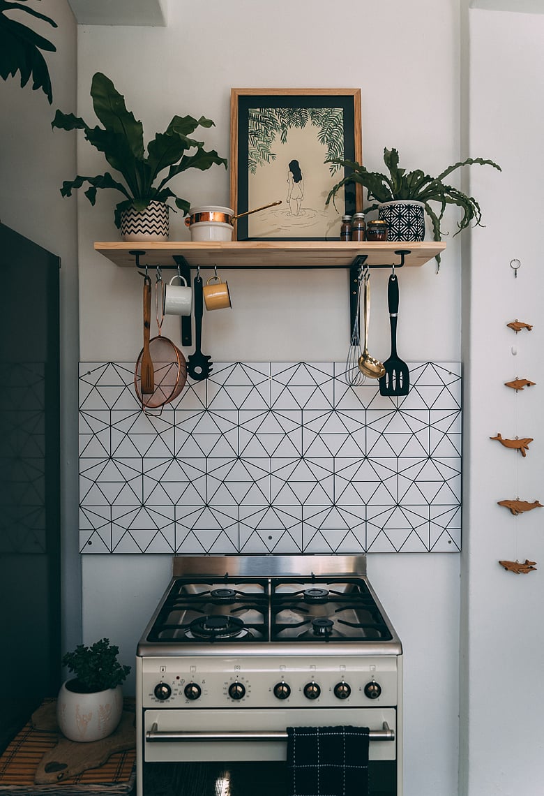 রান্নাঘর থেকে এখনই ফেলে দিন এই ৭টি জিনিস