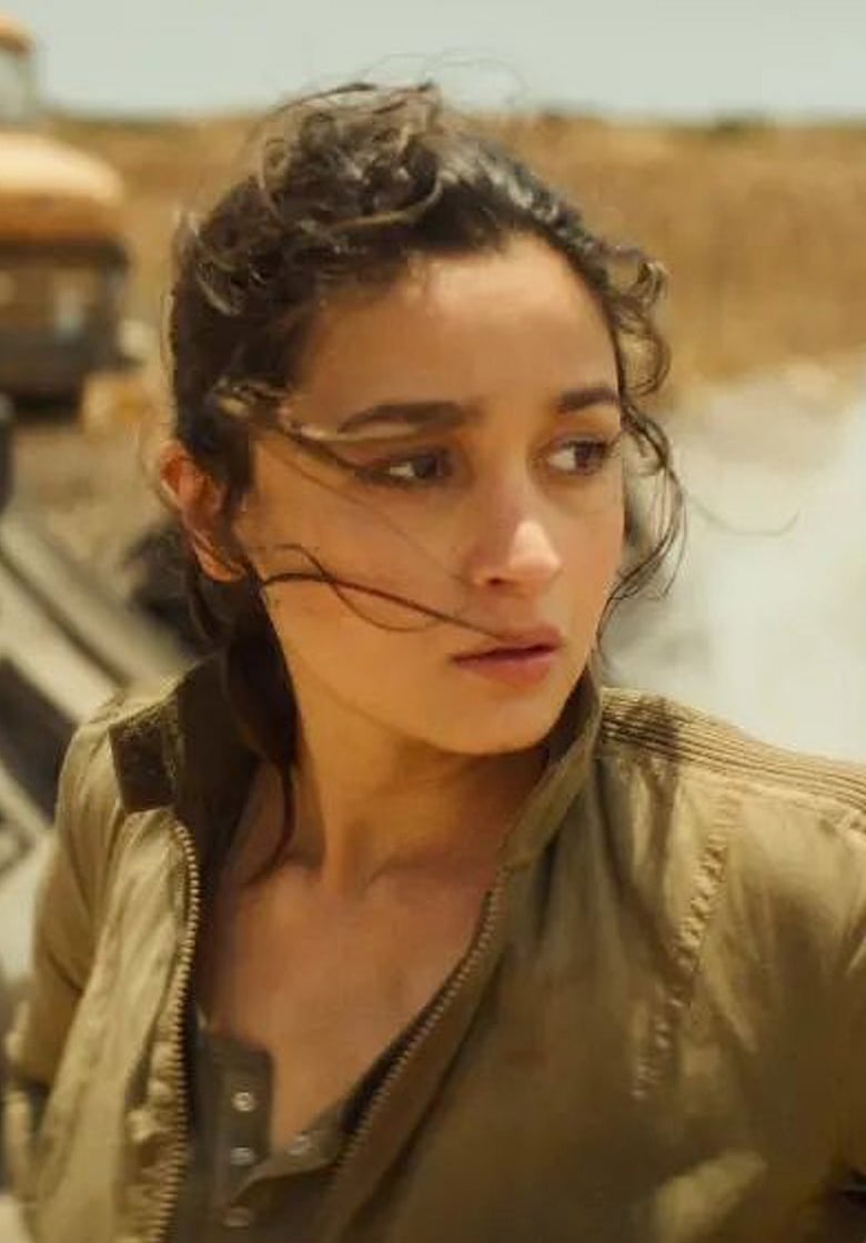 আলিয়া ভাটের যে রূপ আগে কেউ দেখেনি