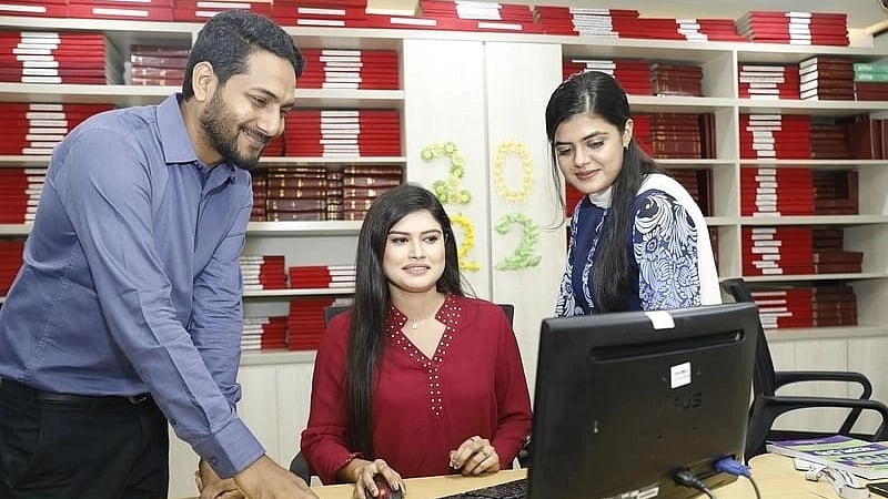 প্রতীকী ছবি: সাবিনা ইয়াসমিন