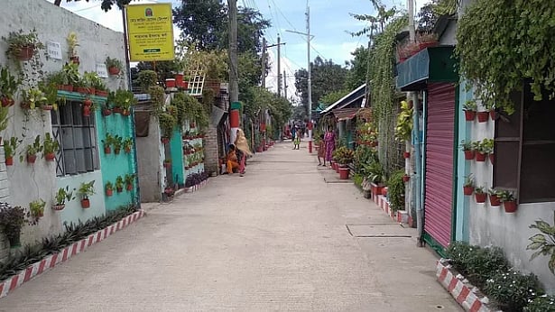 ময়মনসিংহ নগরীর বাঁশবাড়ি কলোনি