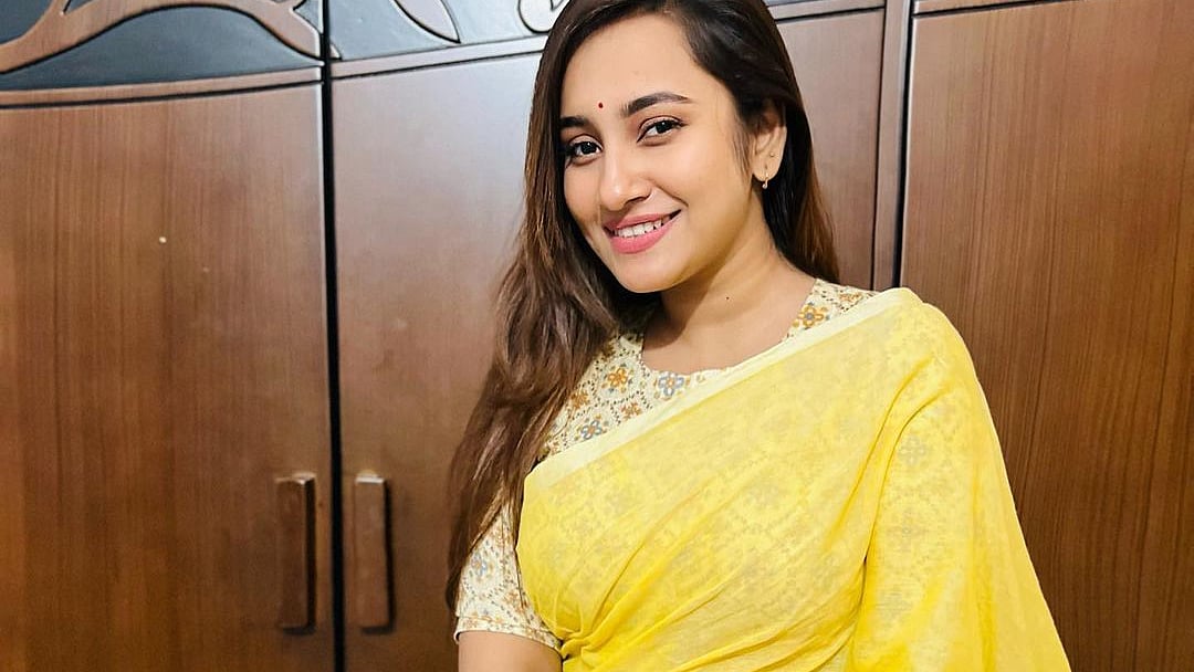 আতিয়া আনিসা। শিল্পীর সৌজন্যে