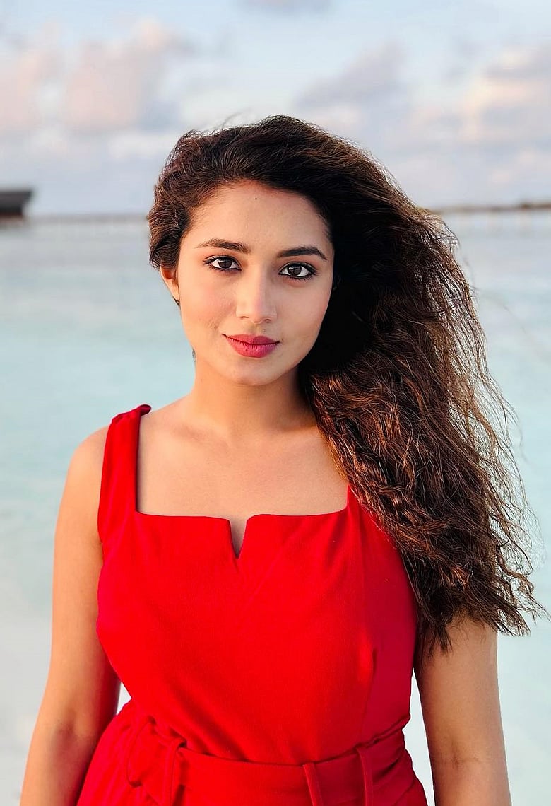 সপ্তাহ মাতানো তারকারা