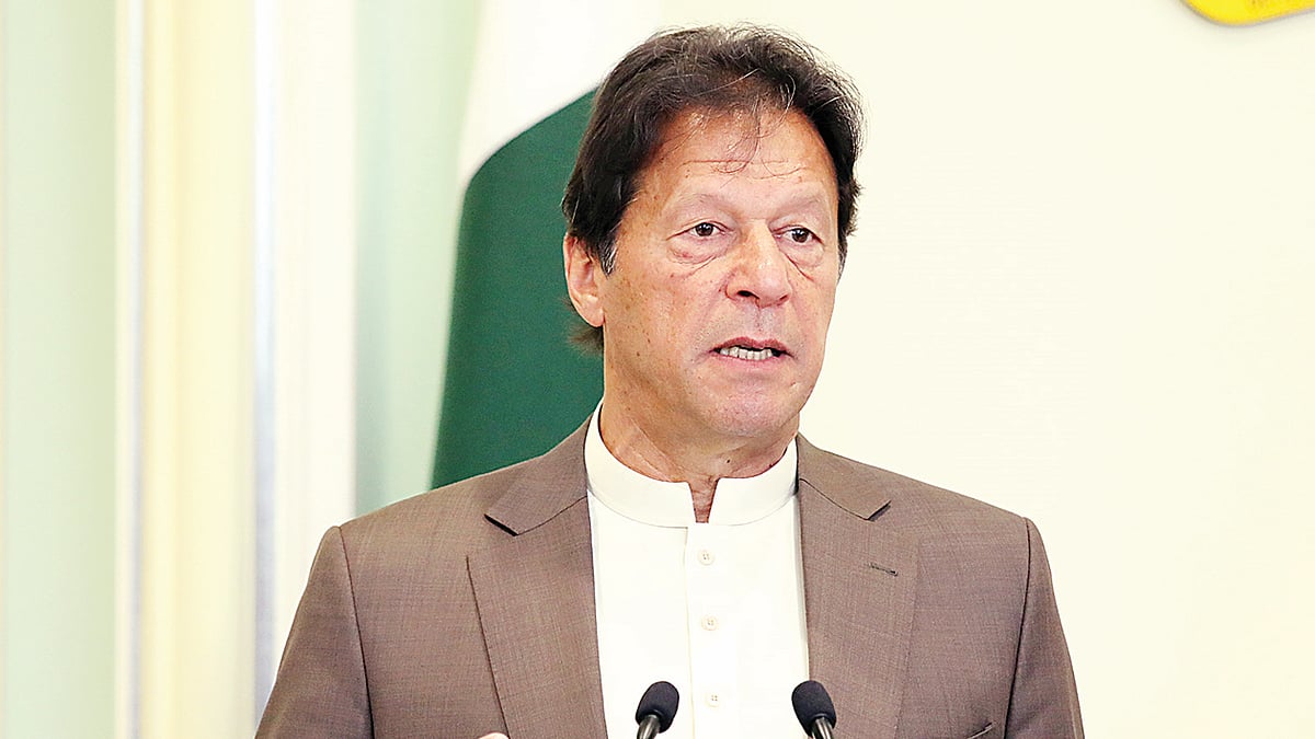 ইমরান খান