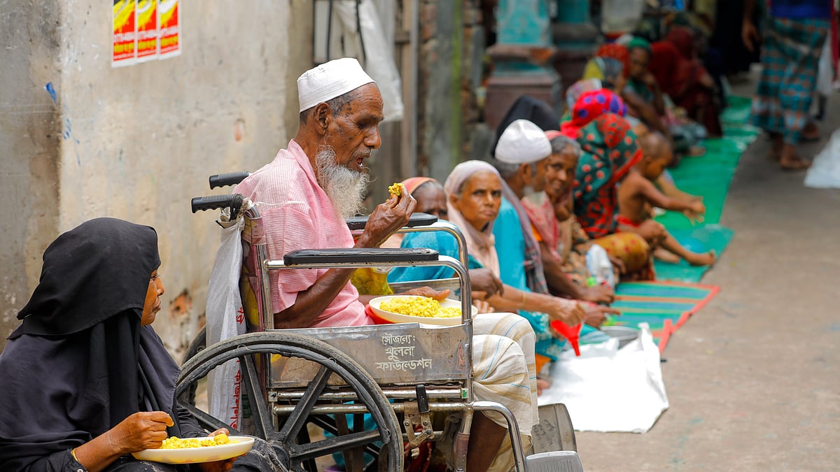ছবি: সাদ্দাম হোসেন