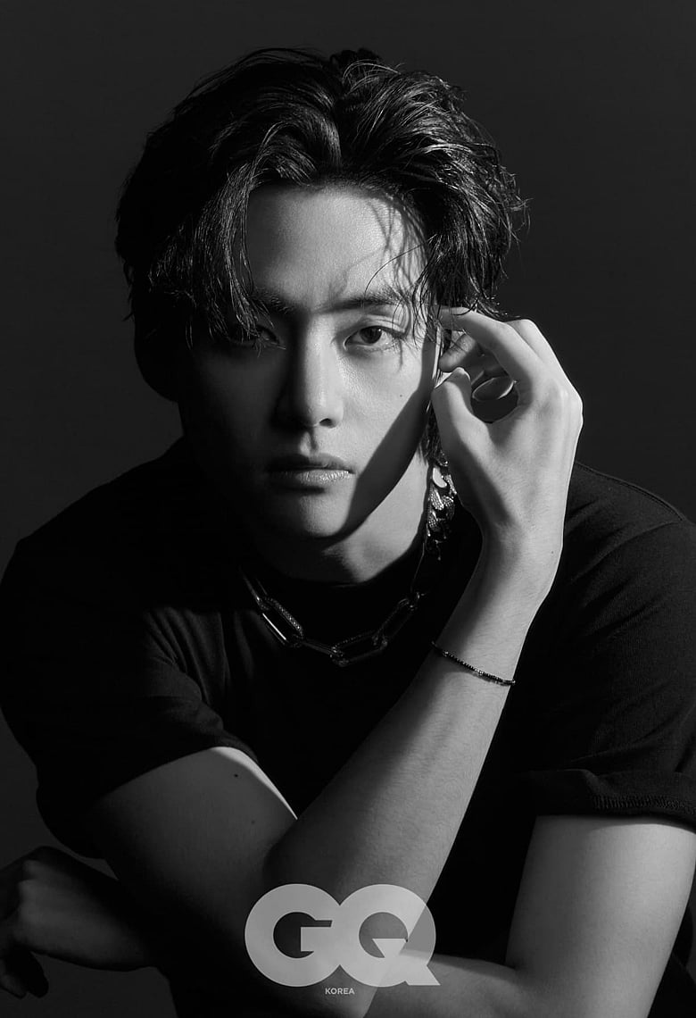 বিটিএস ‘ভি’ তেইহিউং যেভাবে তাঁর বিস্ময়কর তারুণ্য ধরে রেখেছেন