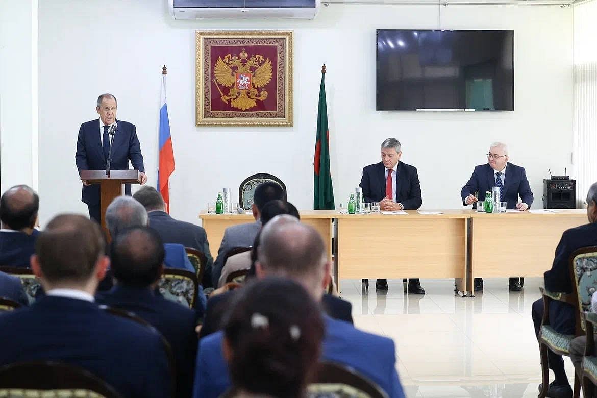 ছবি: রাশিয়ার পররাষ্ট্র মন্ত্রণালয়ের টুইট থেকে নেওয়া