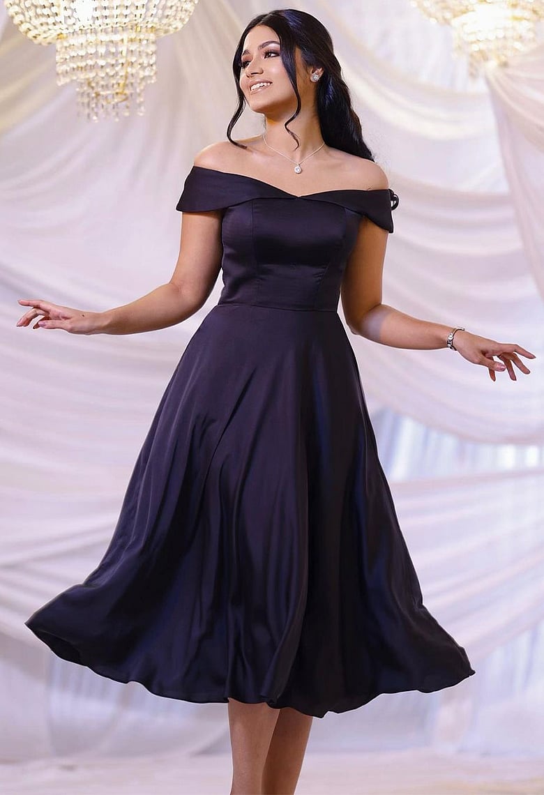 তাসনিয়া ফারিণ যেন ষাটের দশকের হলিউড ডিভা