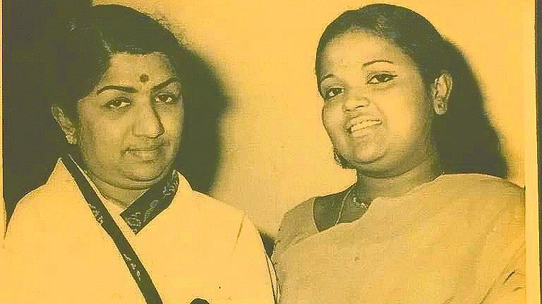 লতাজিকে দেখে হারমোনিয়াম ফেলে দৌড়ে পালাই: সাবিনা ইয়াসমীন