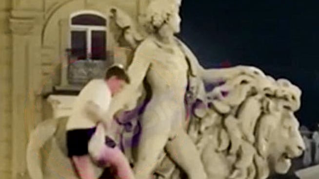 ছবি: ভিডিও থেকে নেওয়া