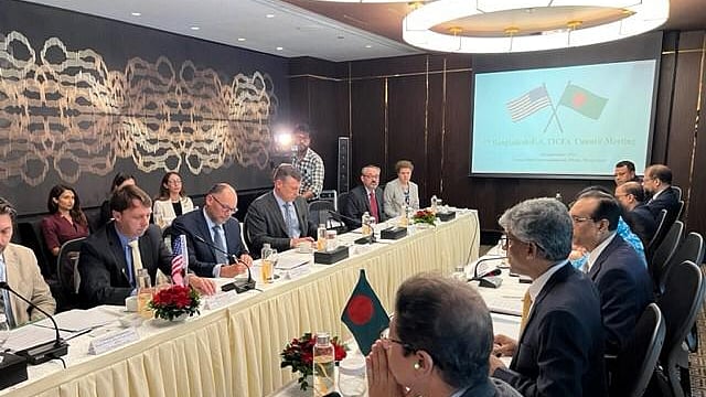 ছবি: বিজ্ঞপ্তি