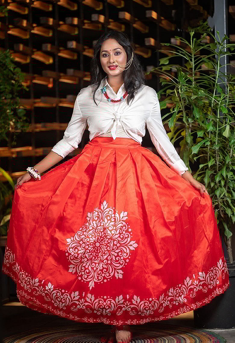 শারদ সাজে বটমের ‘সরলা’ সমাধান