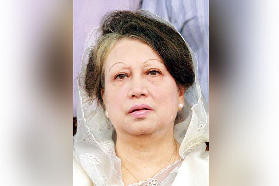 খালেদা জিয়ার বিদেশ যাওয়া নির্ভর করছে তাঁর শারীরিক অবস্থার ওপর, বললেন ডা. জাহিদ