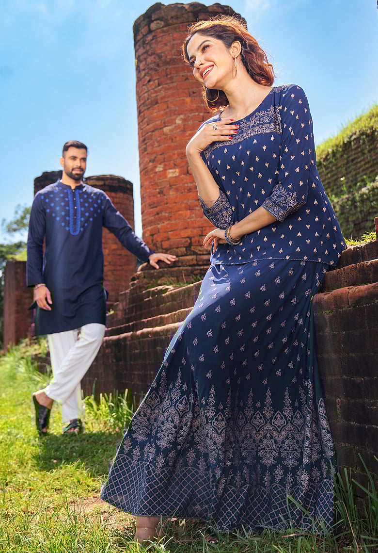 লা রিভের ‘দ্য কালার অব ট্র্যাডিশন’