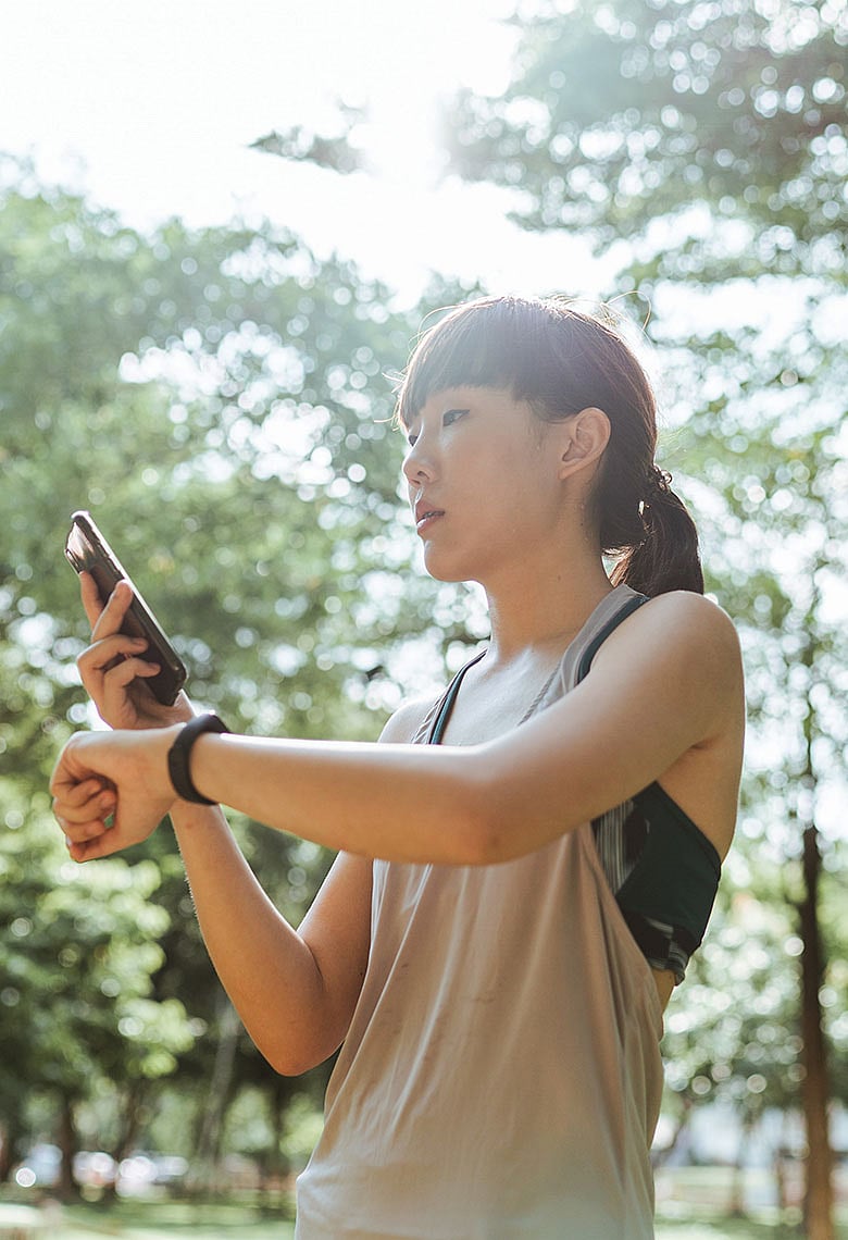 সুস্থ থাকতে প্রতিদিন কত হাজার স্টেপ হাঁটা উচিত?