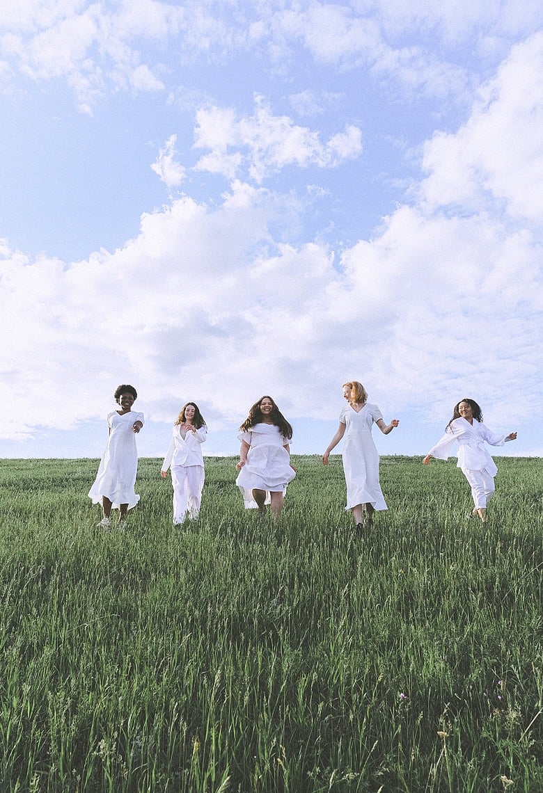 পৃথিবীর ৫টি ‘ব্লুজোন’ যেখানে মানুষ দীর্ঘদিন বাঁচেন