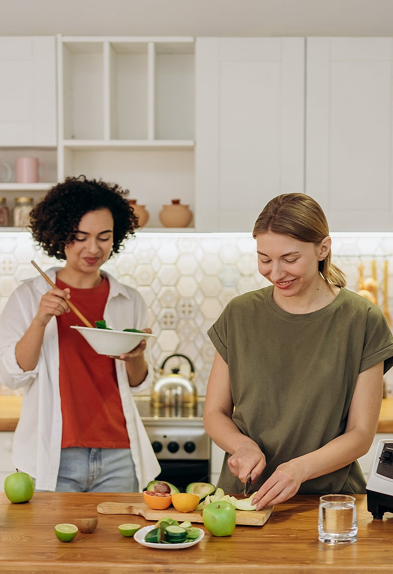 ওজন কমাতে ৫ মিনিটেই বানিয়ে নিতে পারেন যেসব মজাদার স্ন্যাকস