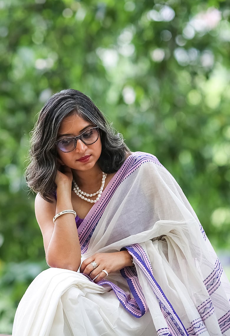 চুল ধূসর হতে শুরু করলেই যেভাবে যত্ন নিতে হবে