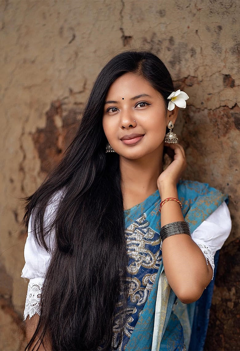 খুশকি থেকে চুল বাঁচাতে সেরা ৪ তেল