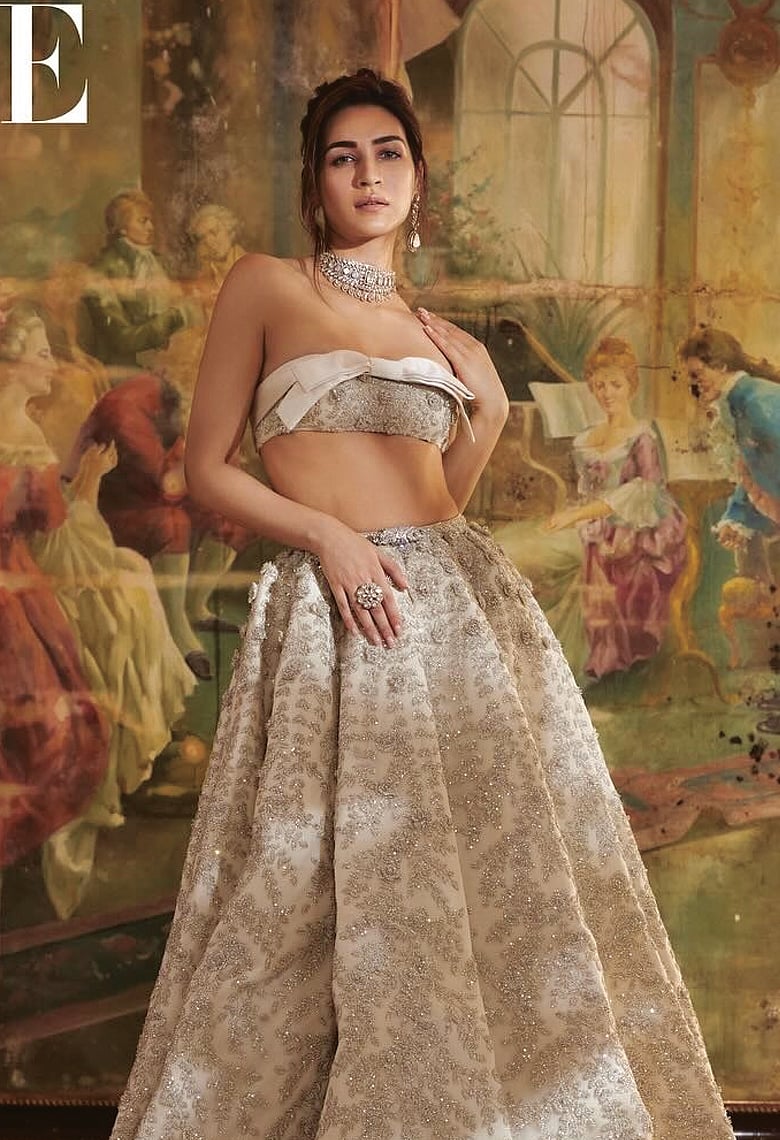 বিয়ের পোশাকে প্যাস্টেল রং, অনুপ্রেরণা হতে পারে ভোগ ইন্ডিয়ার কভারগার্ল কৃতি শ্যানন