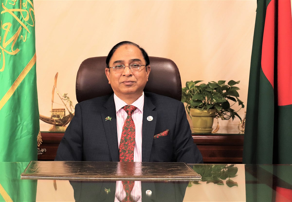 সাবেক আইজিপি জাবেদ পাটোয়ারীর মামলায় তদন্ত প্রতিবেদন দাখিলের সময় বাড়ল