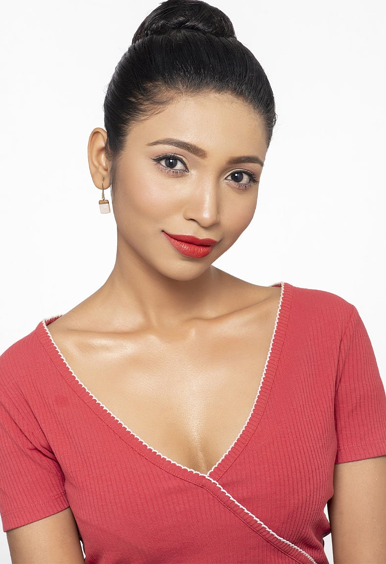 শীতে ঠোঁটের যত্নে করতে হবে এই ১০টি কাজ 