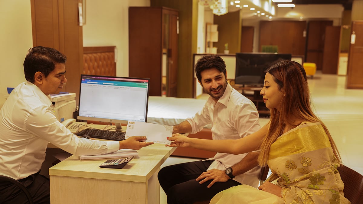 মডেল: অতশি ও ইমরান খান, কৃতজ্ঞতা: হাতিল, ছবি: কবির হোসেন 