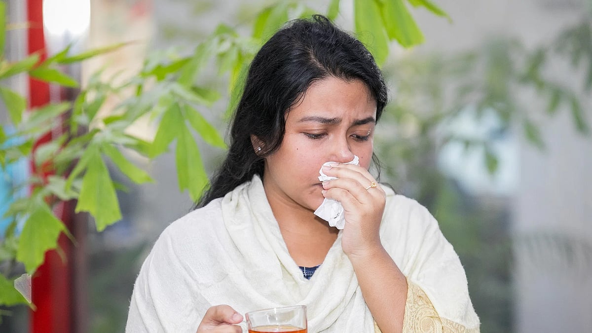 এই ঠান্ডায় ‘ঠান্ডা’ লেগেছে? শ্বাসতন্ত্রে ভাইরাস ইনফেকশন হলে কী করবেন