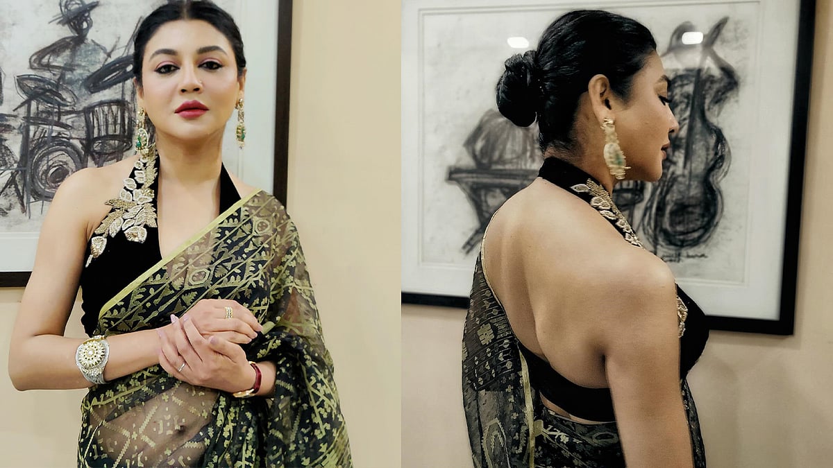 জয়া যে শাড়ির জন্য তাঁতিদেরকে ধন্যবাদ দিলেন
