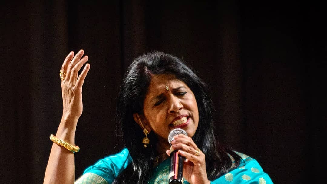 শিল্পীর ফেসবুক পেজ থেকে 