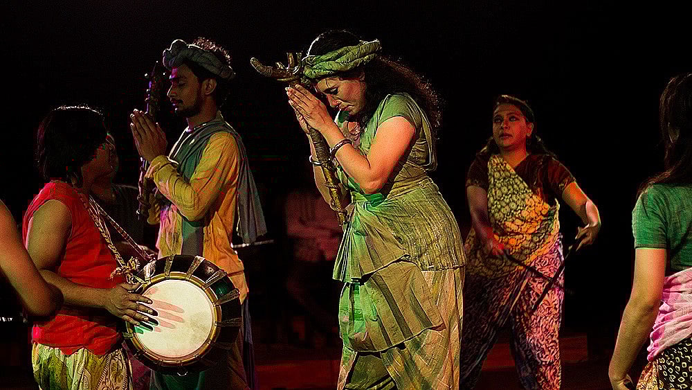 উৎসব আমেজে ‘খনা’র শততম যাত্রা আজ