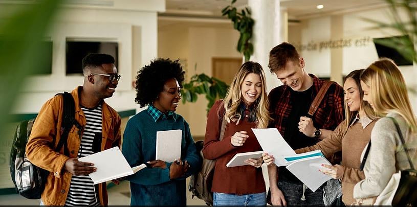 যুক্তরাষ্ট্রের উচ্চশিক্ষায় কি সত্যিই সংকট চলছে