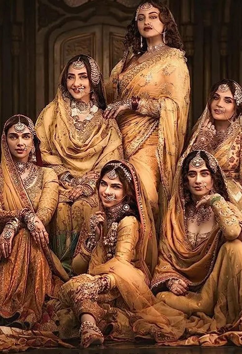 সঞ্জয়লীলা বানসালির 'হীরামন্ডি'র আলোয় ঝলমলে তারকারা