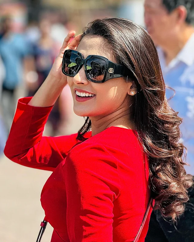 ইতালির বিলাসবহুল ফ্যাশন ব্র্যান্ড গুচির সানগ্লাসও মেহজাবীনের পছন্দের তালিকায় রয়েছে।