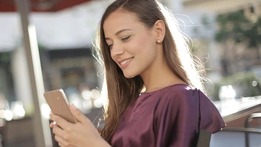 হোয়াটসঅ্যাপে যে ৮ কাজ কখনো করবেন না  
