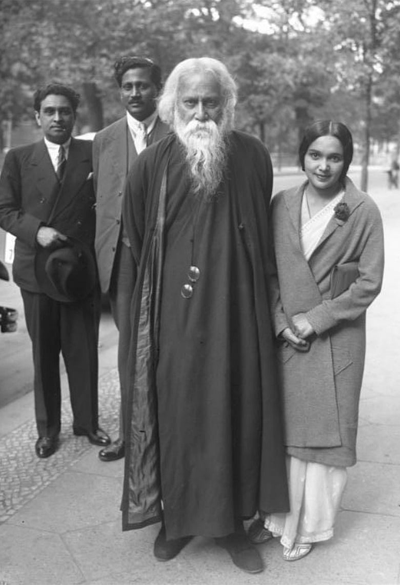 তোমারেই যেন ভালোবাসিয়াছি, শত রূপে শতবার