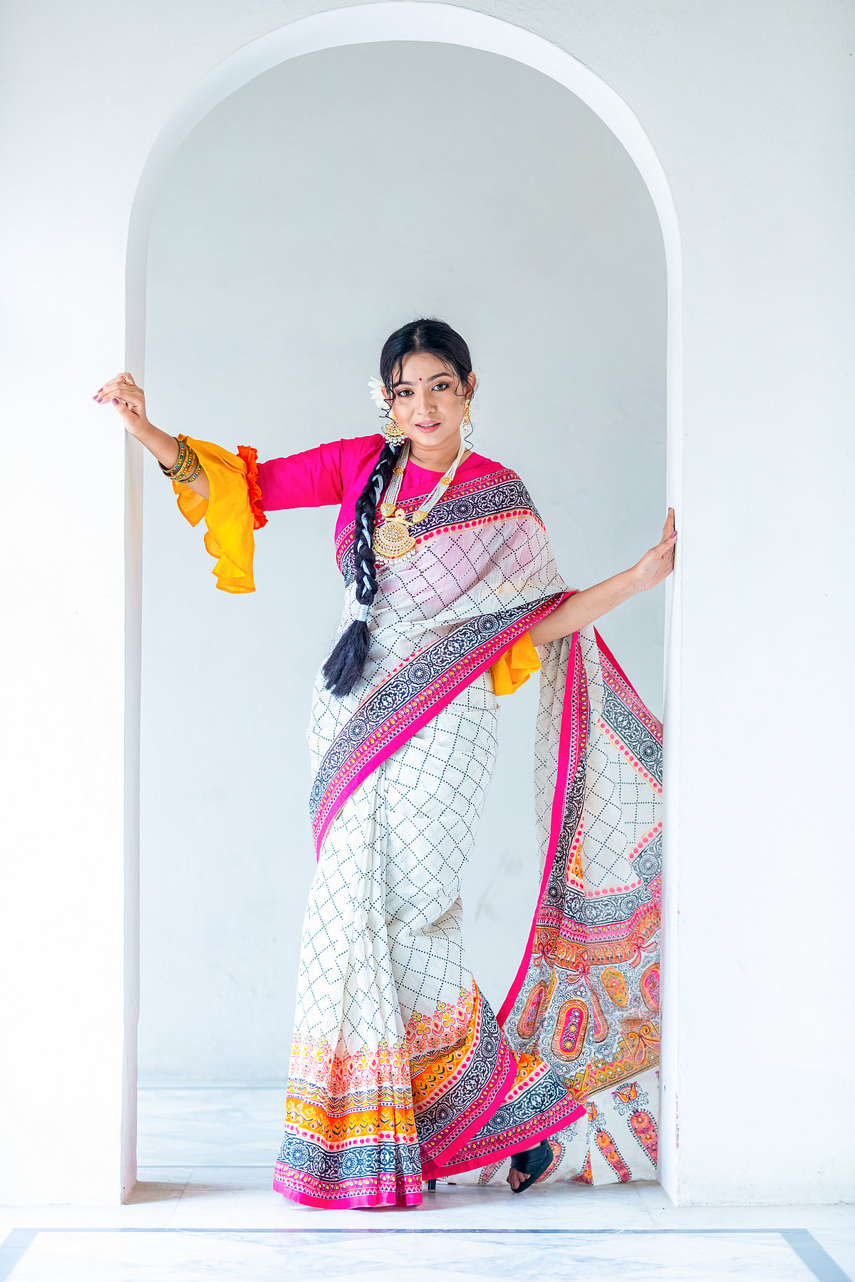 রবীন্দ্রজয়ন্তীতে রঙ বাংলাদেশ এর পোশাক