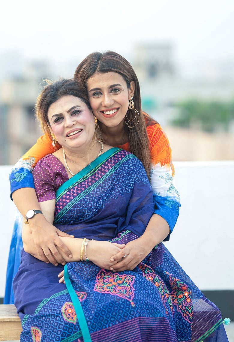 মা দিবসে মাকে সারপ্রাইজ দিন ৫ উপায়ে