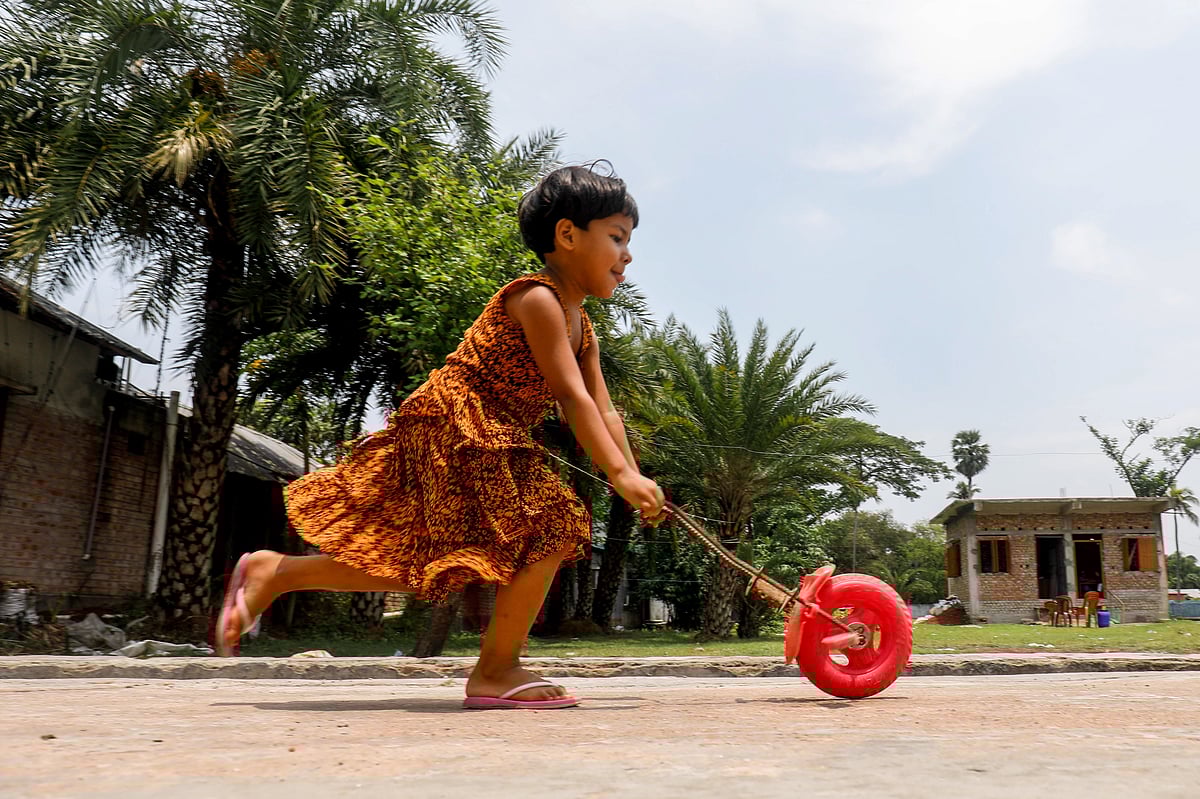 ছবি: সাদ্দাম হোসেন 