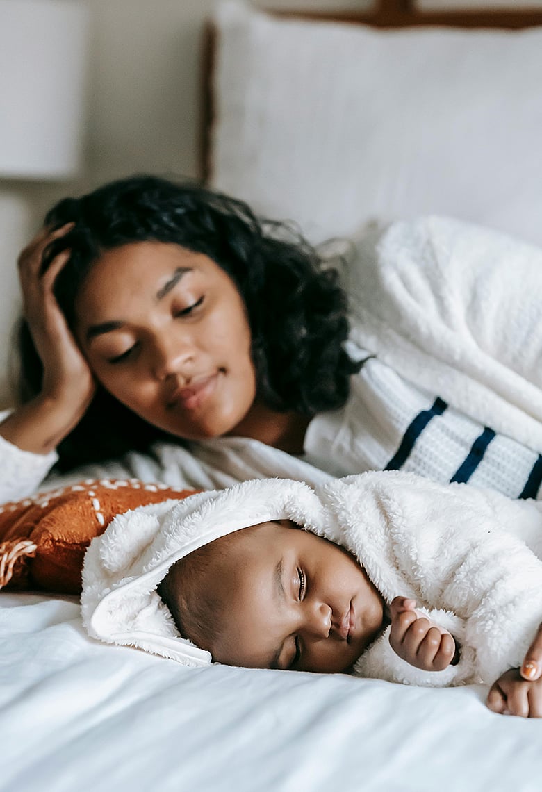 নিরাপদ মাতৃত্ব দিবস: নতুন মায়ের মনের খবর রাখছেন তো?