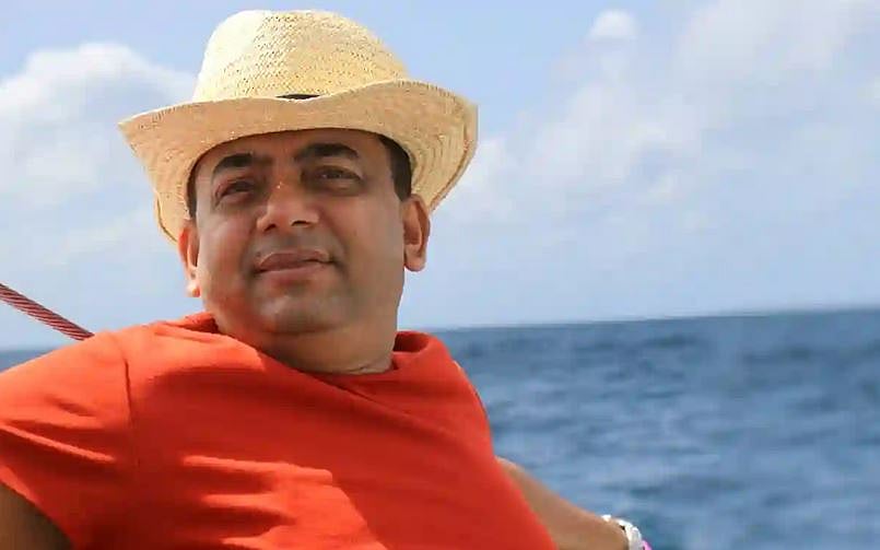 বেনজীর যেভাবে দেশ ছেড়েছিলেন