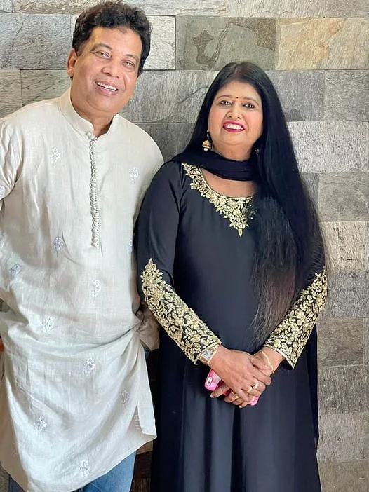 অভিনেত্রী আশনা হাবিব ভাবনা তাঁর মা ও বাবার ছবি একসঙ্গে পোস্ট করে লিখেছেন, ‘শুভ মা দিবস আম্মু। সবকিছুর জন্য ধন্যবাদ। তোমাদের দুজনকে একসঙ্গে সবচেয়ে সুন্দর লাগে দেখতে।’ 