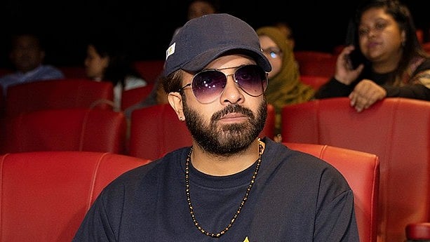 ছবি : এসকে ফিল্মসের সৌজন্যে