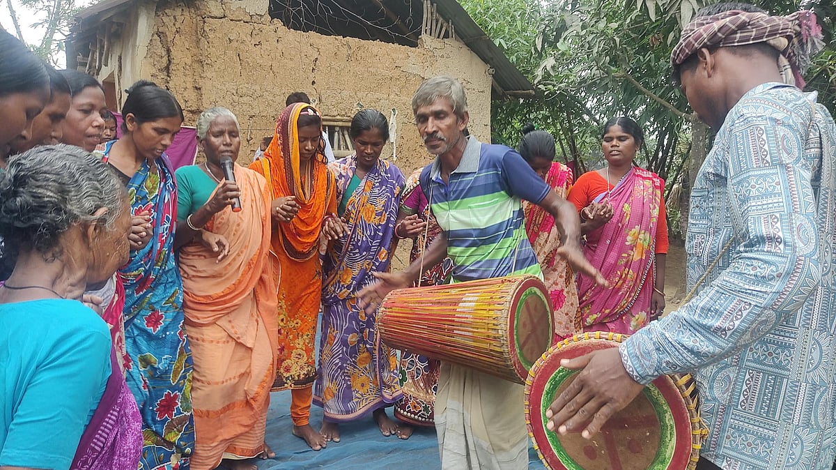 সাংস্কৃতিক স্বাতন্ত্র্য বজায় রেখেই যেন ‘নৃ-জাতিগোষ্ঠী উন্নয়ন অধিদপ্তর’ হয়