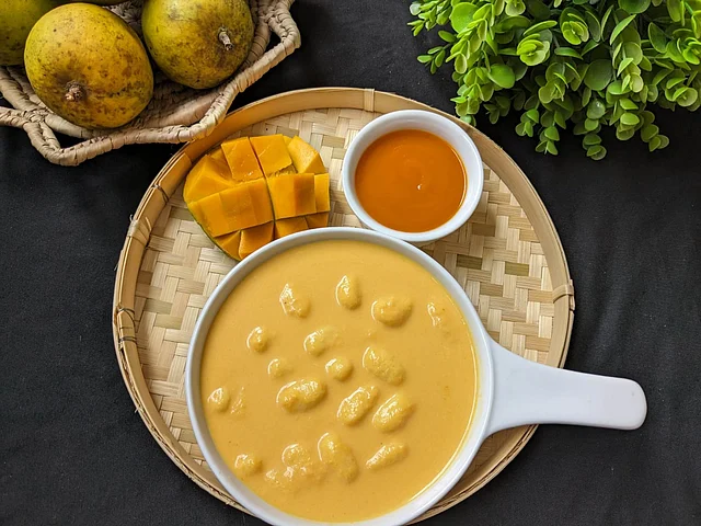 আমের রসমালাই