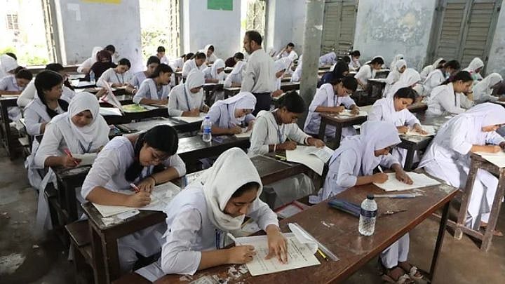 এক-দুই বিষয়ে ফেল, এক বছর নষ্ট