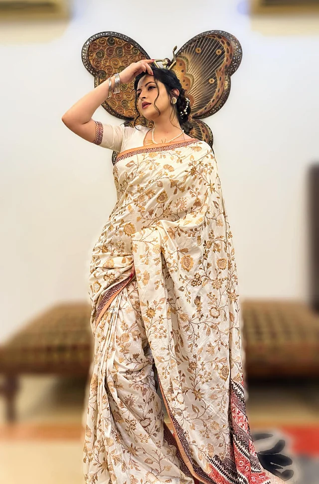 পরীমনি সবসময়ই স্বাধীনচেতা। আর তাঁর লুকে এই ব্যাপারটি বেশি বেশি দেখা যাচ্ছে আজকাল